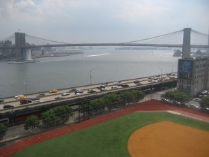 Waterfall at Brooklyn Bridge